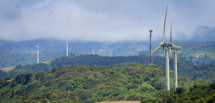 Vindkraftspark 50 kilometer sydost om Costa Ricas huvudstad San José. Foto: Diego Arguedas Ortiz/IPS.
