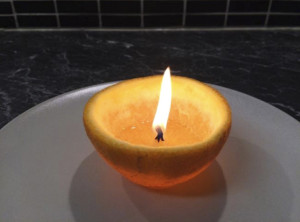 Ett färdigt apelsinljus! Foto: Experimentskafferiet.